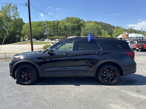 Certified 2023 Ford Explorer ST w/ Equipment Group 401A AWD/4WD image 4