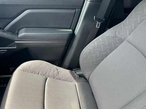 Certified 2024 Toyota Tacoma SR image 21