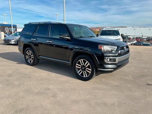 Used 2016 Toyota 4Runner Limited image 7
