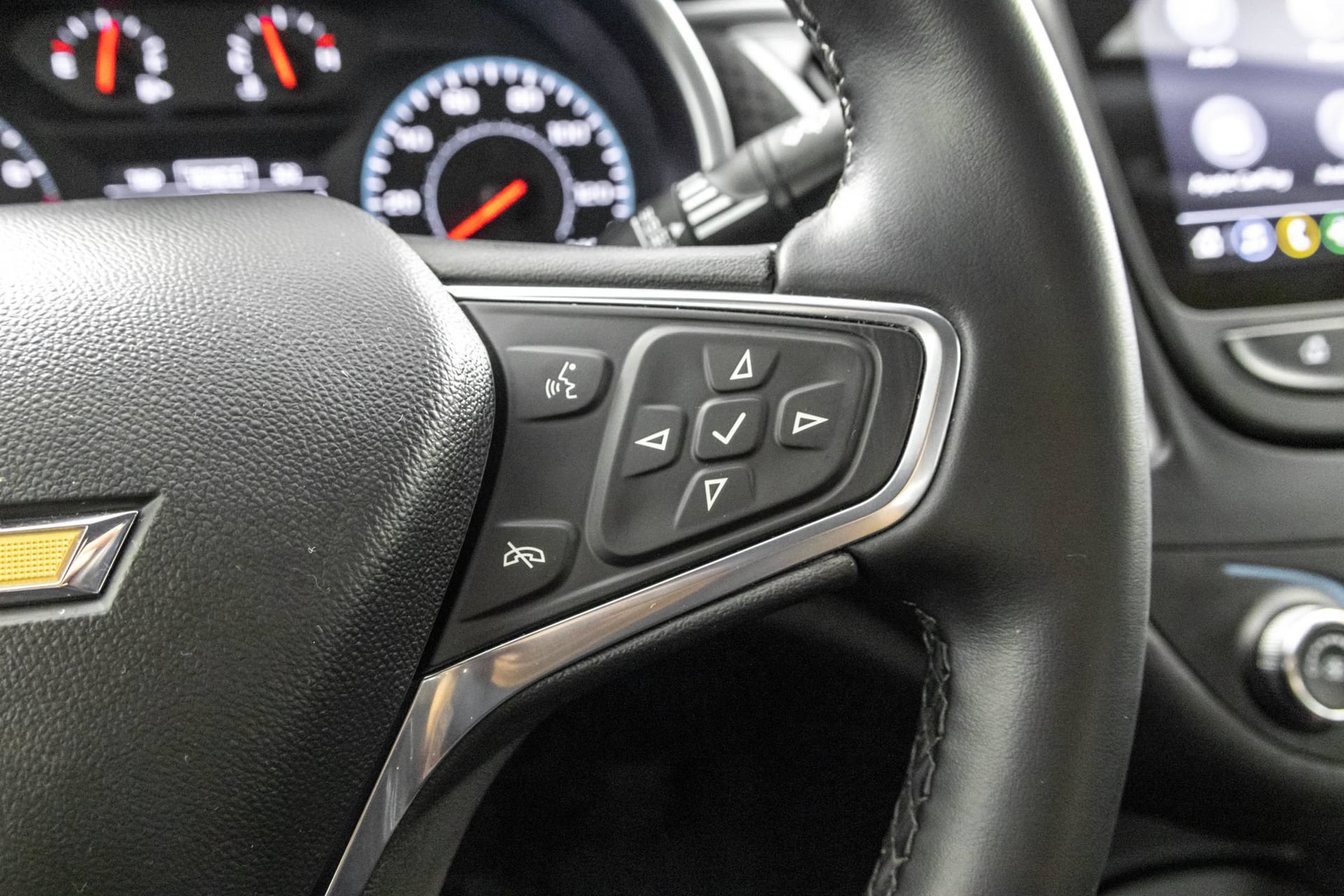 Used 2025 Chevrolet Malibu RS FWD image 27