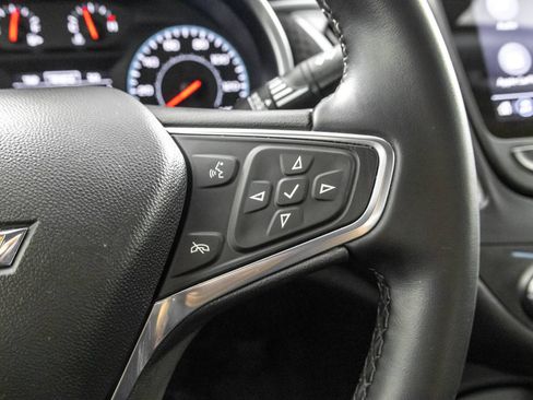 Used 2025 Chevrolet Malibu RS FWD image 27