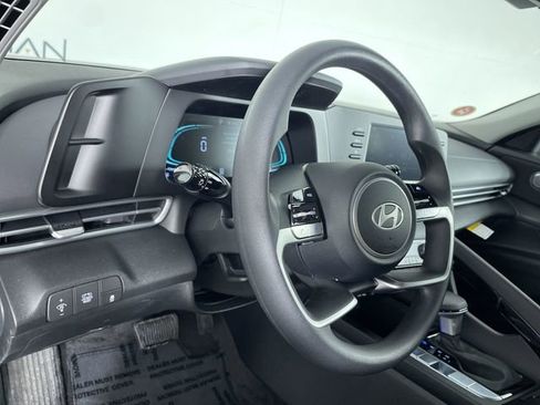 New 2026 Hyundai Elantra Blue image 27