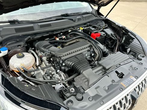 Used 2023 Lincoln Corsair FWD image 27