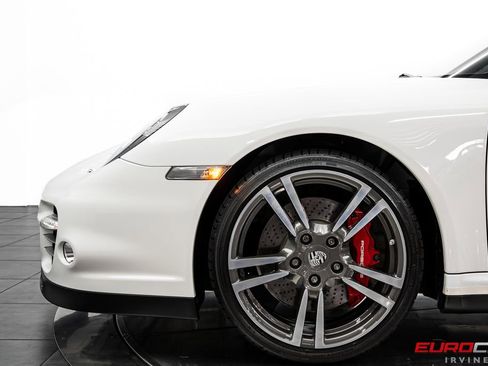 Used 2010 Porsche 911 Turbo AWD/4WD image 16