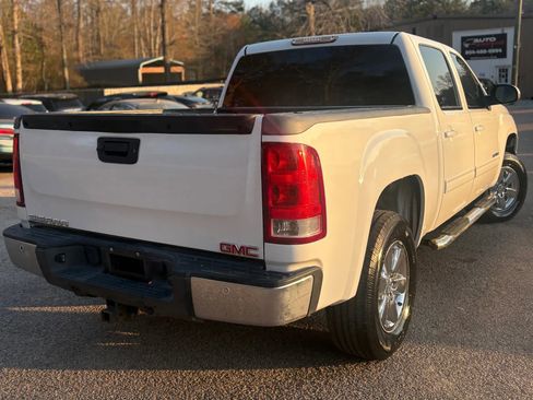 Used 2012 GMC Sierra 1500 SLT w/ SLT Convenience Package image 4