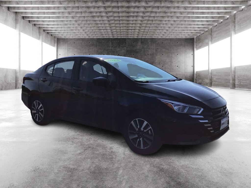 Used 2024 Nissan Versa SV FWD image 3