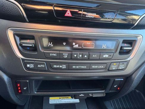 Used 2021 Honda Pilot Special Edition image 28