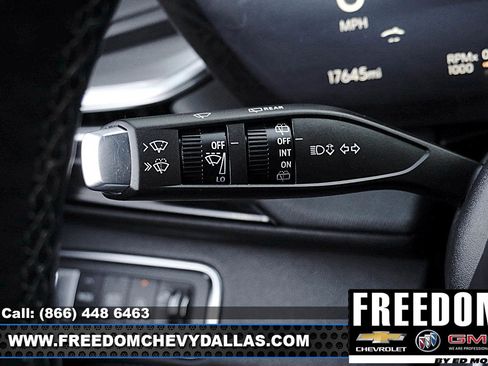 Used 2025 Buick Enclave Preferred image 23