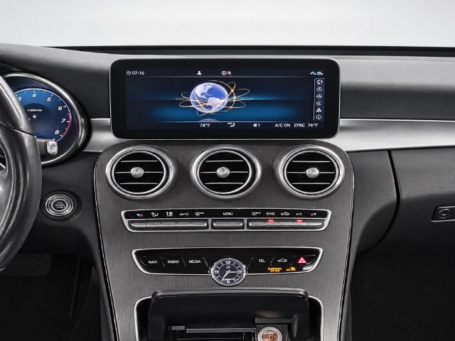 Used 2019 Mercedes-Benz C 300 4MATIC Sedan image 23