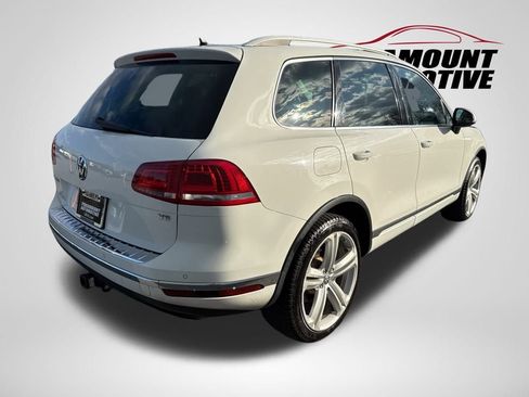 Used 2016 Volkswagen Touareg Executive image 7