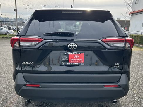 Certified 2025 Toyota RAV4 LE image 6