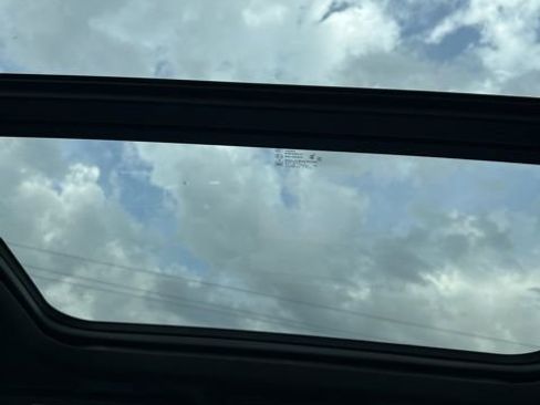 Used 2026 GMC Yukon Denali w/ Denali Reserve Package image 26