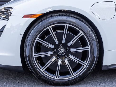 Certified 2023 Porsche Taycan image 25