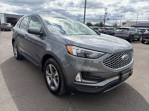 Used 2024 Ford Edge SEL w/ Convenience Package AWD/4WD image 7