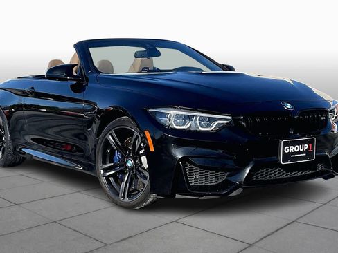 Used 2018 BMW M4 Convertible w/ Competition Package image 2