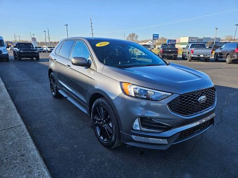 Used 2023 Ford Edge ST-Line w/ Class II Trailer Tow Package image 4