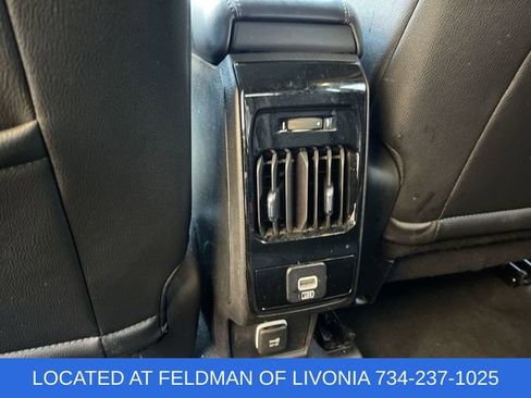 Used 2024 Jeep Compass Limited image 20