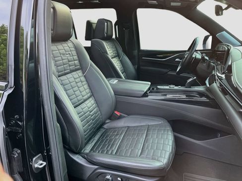 Certified 2024 Cadillac Escalade V AWD/4WD image 38