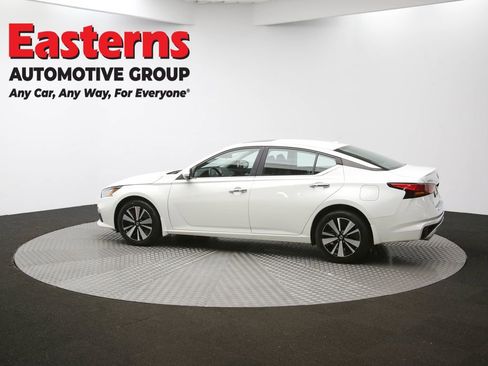 Used 2022 Nissan Altima 2.5 SV w/ SV Premium Package AWD/4WD image 59