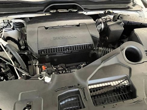 New 2025 Honda Pilot EX-L image 11