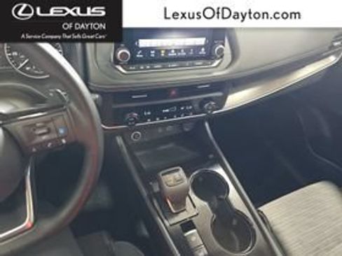 Used 2023 Nissan Rogue SV AWD/4WD image 1