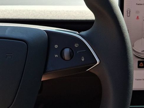 Used 2025 Tesla Model 3 Long Range RWD image 22