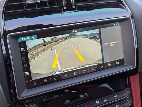 Used 2020 Jaguar F-PACE SVR AWD/4WD image 28