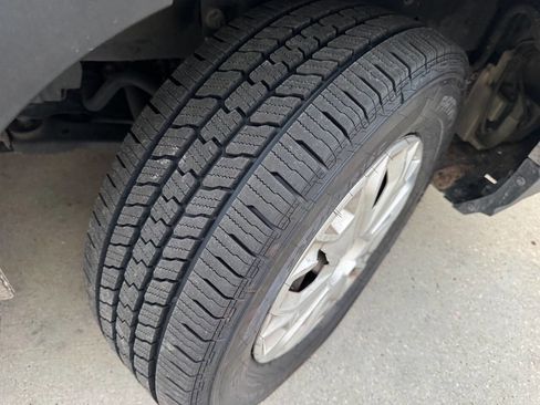 Used 2021 Ford Transit 250 Low Roof w/ Exterior Upgrade Package image 25