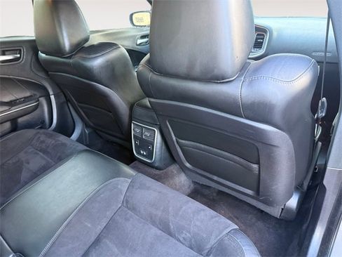 Used 2017 Dodge Charger R/T Scat Pack w/ Dynamics Package image 25