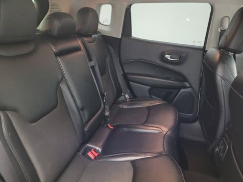 Used 2021 Jeep Compass Latitude image 19