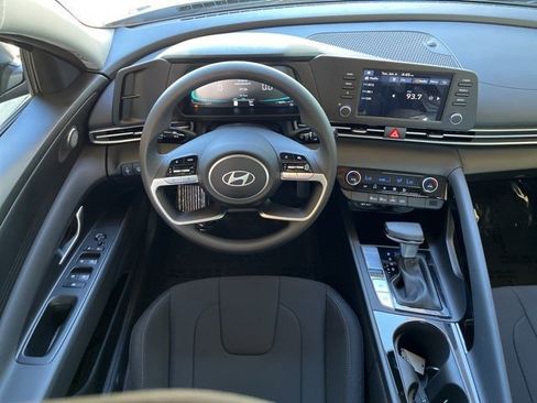 New 2026 Hyundai Elantra Blue image 16