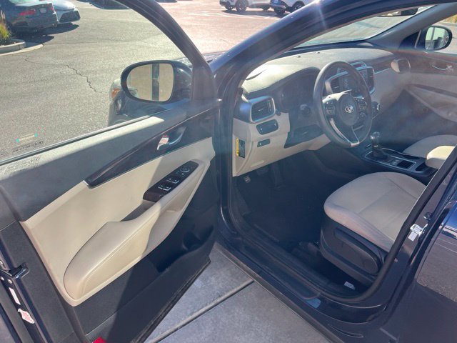 Used 2018 Kia Sorento EX AWD/4WD image 15
