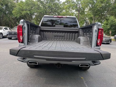 Used 2025 GMC Sierra 1500 AT4 w/ AT4 Premium Package AWD/4WD image 12