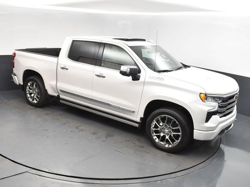 New 2025 Chevrolet Silverado 1500 High Country image 1