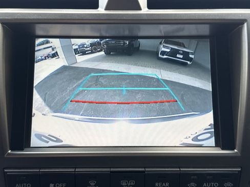 Used 2020 Lexus GX 460 Premium w/ Premium Package AWD/4WD image 10