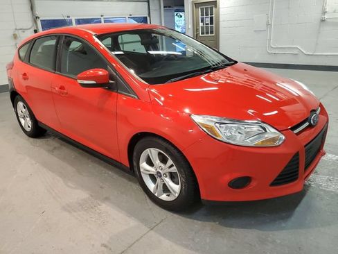 Used 2013 Ford Focus SE FWD image 9
