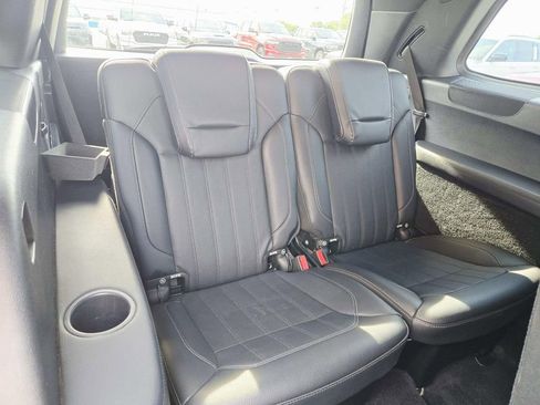 Used 2019 Mercedes-Benz GLS 450 4MATIC image 16
