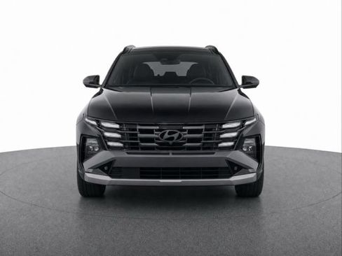 Used 2025 Hyundai Tucson Limited AWD/4WD image 2