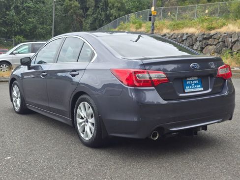 Used 2015 Subaru Legacy 2.5i Premium w/ Moonroof Package AWD/4WD image 4