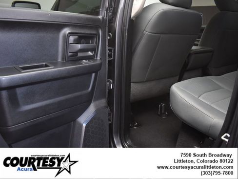 Used 2018 RAM 1500 Express w/ Express Value Package image 20