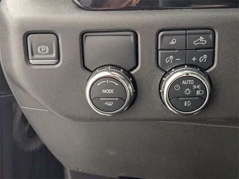 Certified 2024 GMC Sierra 1500 SLT image 15