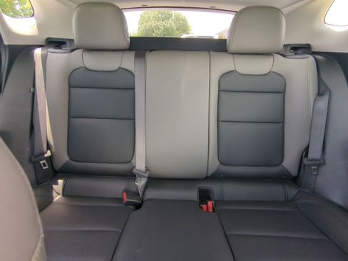 Used 2025 Chevrolet Trax ACTIV w/ Driver Confidence Package FWD image 21