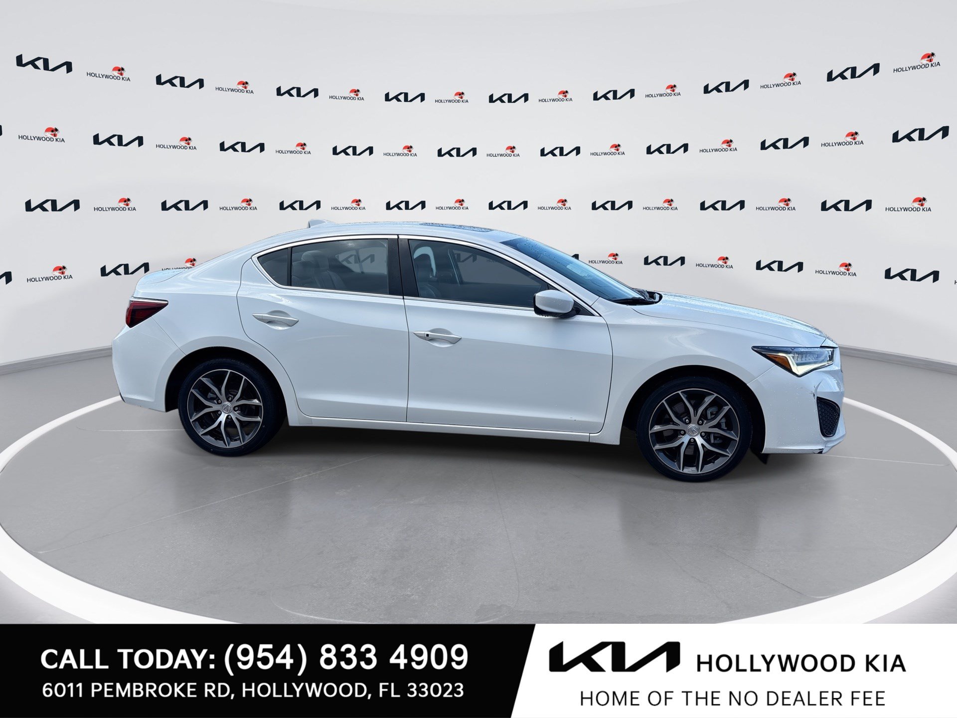 Used 2022 Acura ILX w/ Premium Package FWD image 9