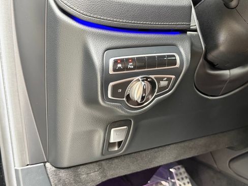 Used 2019 Mercedes-Benz G 550 image 27