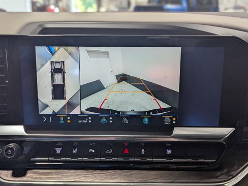 Used 2025 Chevrolet Silverado 3500 LTZ w/ LTZ Plus Package image 22