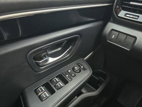 Used 2023 Honda Pilot Sport image 23