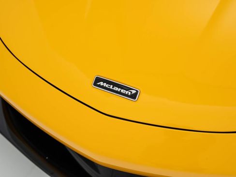 Used 2023 McLaren GT image 11