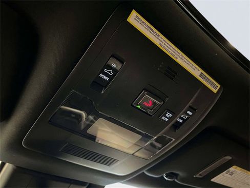 Used 2023 Lexus UX 250h F Sport image 34