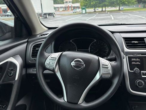 Used 2016 Nissan Altima 2.5 S w/ Power Driver Seat Package FWD image 20