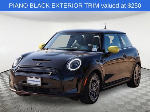 Used 2024 MINI Cooper SE FWD image 4